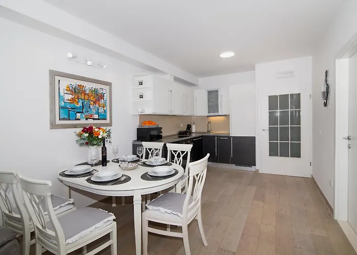 Mirror Appartamento Ragusa