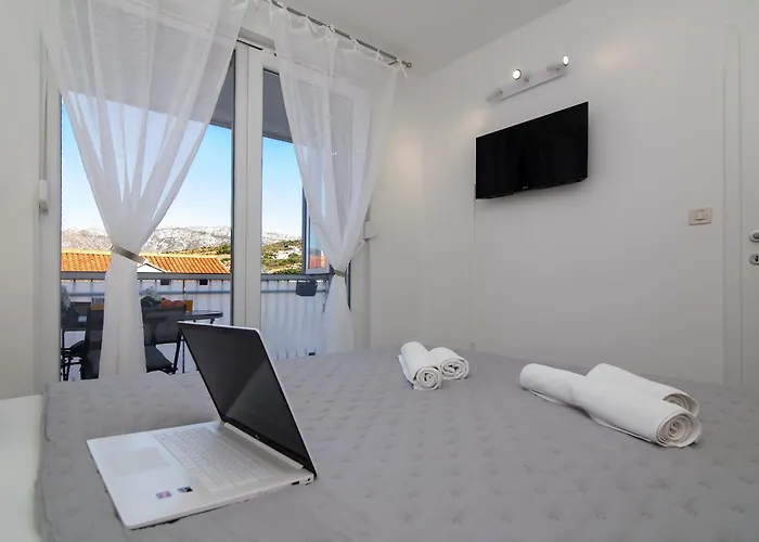 Mirror Апартаменты *