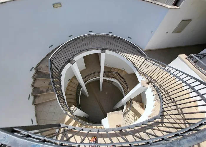 Mirror ドゥブロブニク